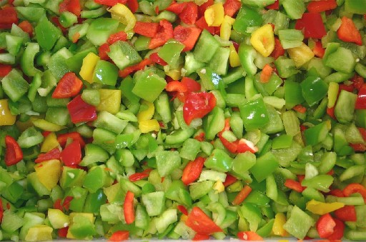 BIO PAPRIKA MIX WÜRFEL 10MM (27 ) 2,5 KG  (DE-ÖKO-006) Bio Paprika Mix Würfel 10mm 2,5kg (DE-ÖKO-006)