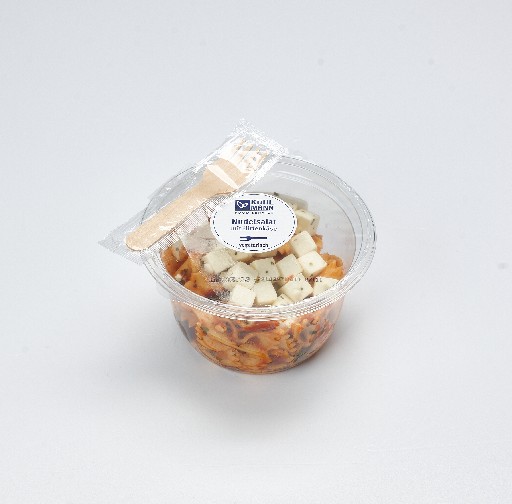NUDELSALAT MIT HIRTENKÄSE 6x200G vegetarischer Nudelsalat mit getrockneten Tomaten Nudelsalat mit Hirtenkäse 6x200g