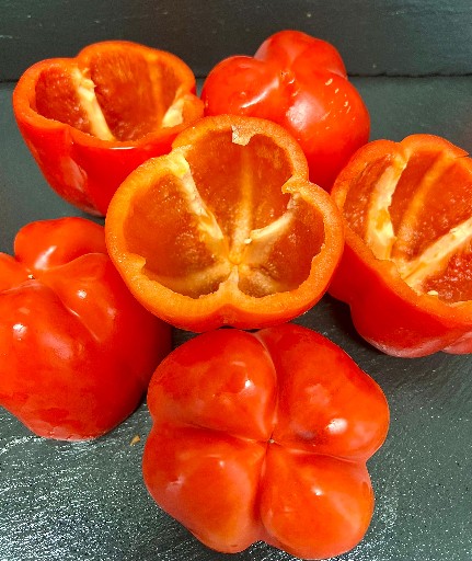 PAPRIKA  ROT GANZ ENTKERNT (72) 2,5Kg Paprika Rot ganz entkernt 2,5Kg