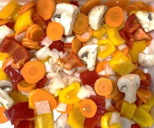 NEU GEMÜSEMIX RUSTIKAL  GALERIA (72) 1 KG BEUTEL je 20% Paprikawürfel rot + gelb, 30 Möhrenscheiben, 20% Zwiebelwürfel + 10% Champignonviertel Gemüsemix Rustikal Galeria 1Kg