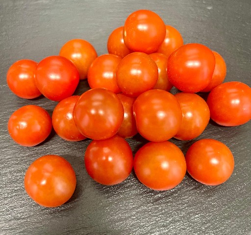 CHERRY TOMATEN GEPUTZT (72)  2,5 KG Cherry Tomaten geputzt 2,5kg