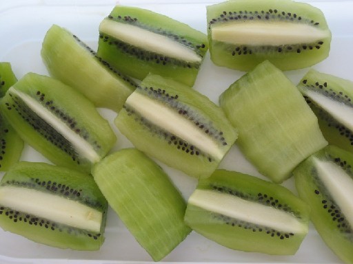 KIWI WÜRFEL EXTRA GROB 15MM (72) 1,0 KG Kiwi Würfel extra grob 15mm 1kg