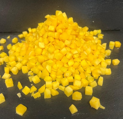 MÖHREN GELB 10x10MM WÜRFEL (72) 1,00KG Möhren gelb 10x10mm Würfel 1 kg
