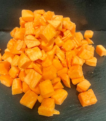 SÜSSKARTOFFEL WÜRFEL 20MM (72) 1 KG Süßkartoffel Würfel 20mm 1 kg Süßkartoffel Würfel 20mm 1kg