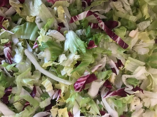 BLATTSALATMISCHUNG HEIDEMIX (33) 1KG 50 % Eisberg, 40% Endivien + 10% Radicchio in 10mm Streifen Blattsalatmischung Heidemix 1kg