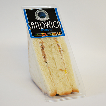 *WS* 4 X 135G TRAVELLERS SANDWICH PUTE (521) Weizenbrot, Remoulade, Pute, Ei Travelers Sandwich Pute 4x135g