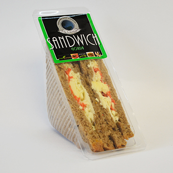 *WS* 4 x 135g TRAVELLERS SANDWICH GOUDA (521) Mehrkornbrot, Mayonnaise, Gouda, Karotte Travellers Sandwich Gouda 4x135g