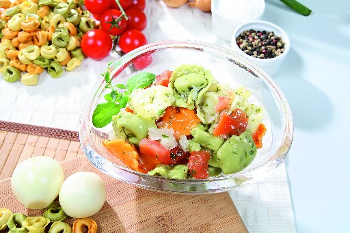 *WF* BUNTER TORTELLINISALAT 1,5 KG (33) Bunter Tortellini-Salat 1,5kg