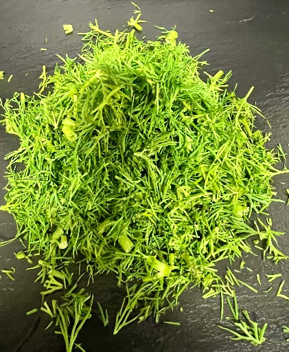 DILL GEHACKT FEIN 100 GRAMM SCHALE (72) Dill gehackt fein 100g Schale