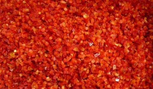PAPRIKA ROT WÜRFEL 10MM 0,5KG(72) Paprika Rot Würfel 10mm 0,5kg 